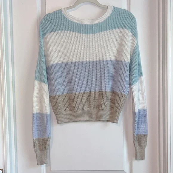 Hollister Striped Cropped V-Neck Sweater Women’s Size Small - Picture 5 of 8
